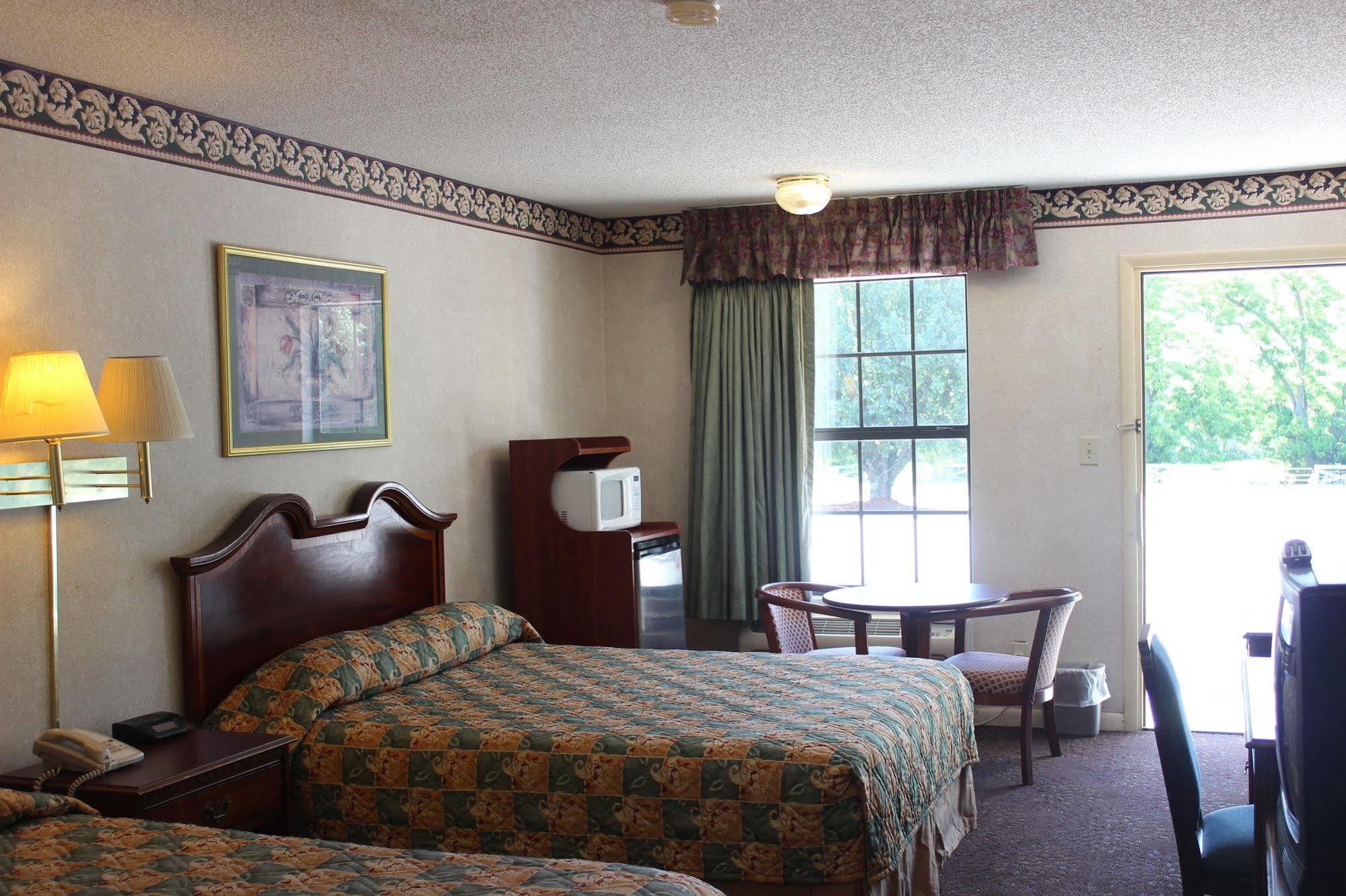 Deer Acres Inn Monroe Exterior foto